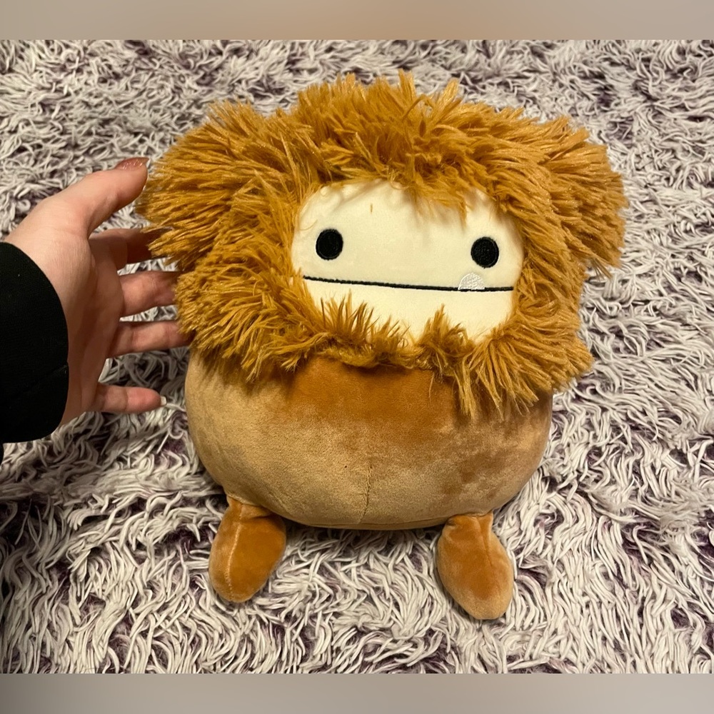 Squishmallows Benny the Bigfoot 7.5" Stuffed Plush